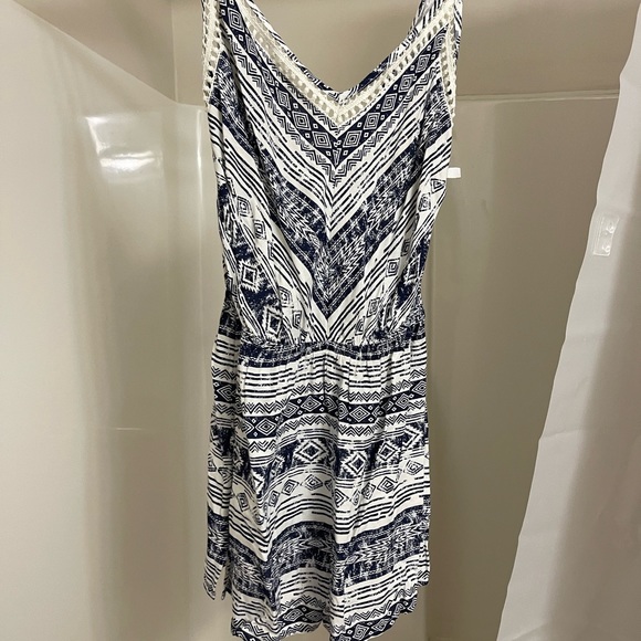 Stylish romper, Medium, blue & white, summer or spring wear - Picture 5 of 5